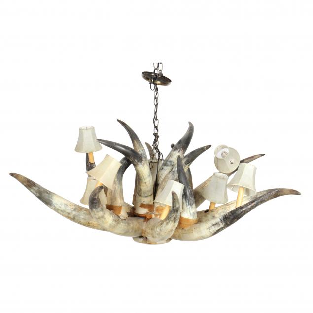 eight-light-bull-horn-chandelier