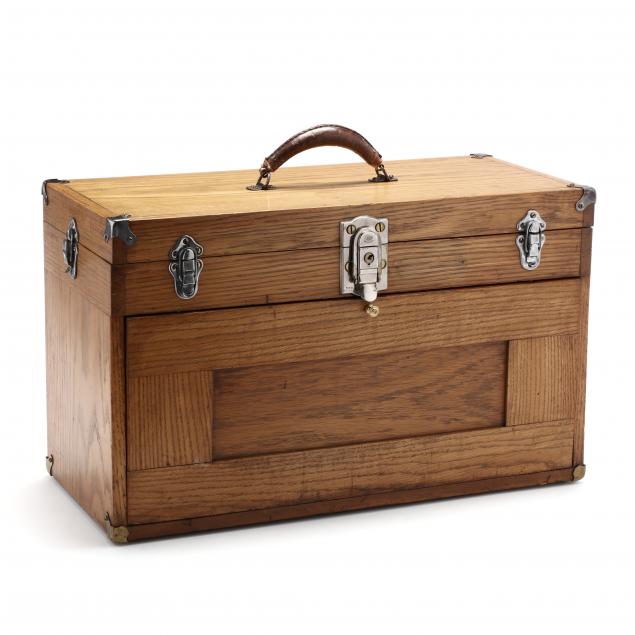 vintage-oak-machinist-chest