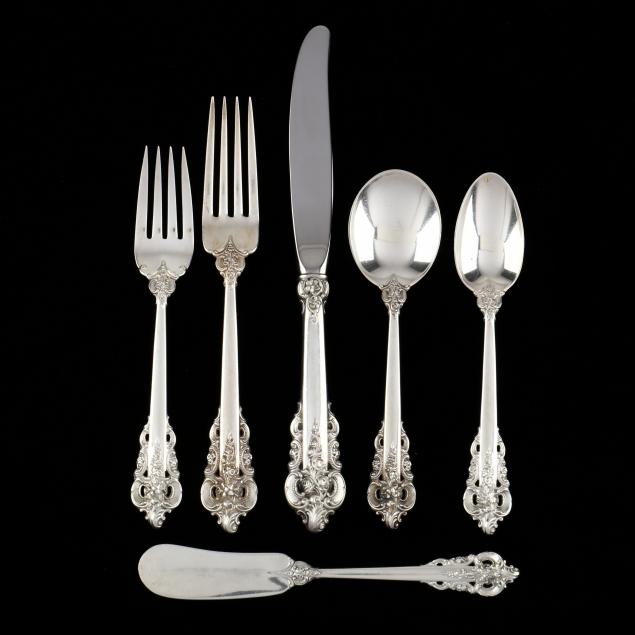 wallace-i-grande-baroque-i-sterling-silver-flatware-service