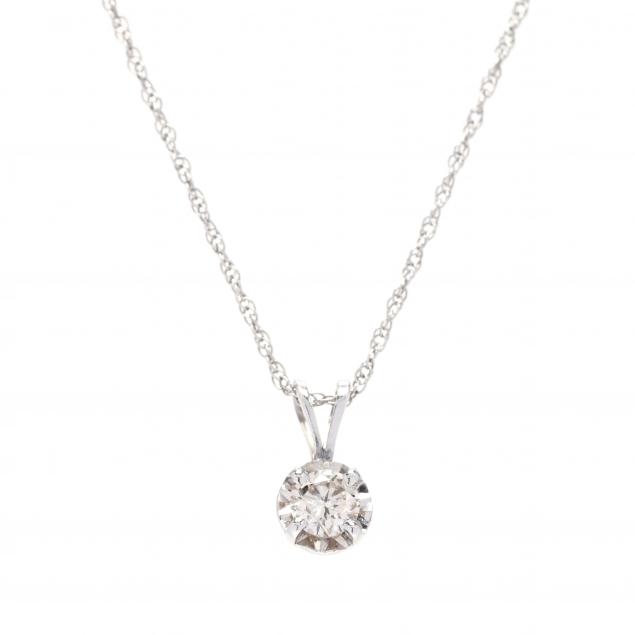 white-gold-and-diamond-necklace