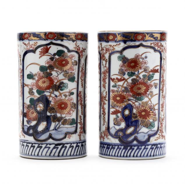 a-pair-of-imari-porcelain-cylinder-vases