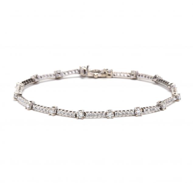 white-gold-and-diamond-bracelet