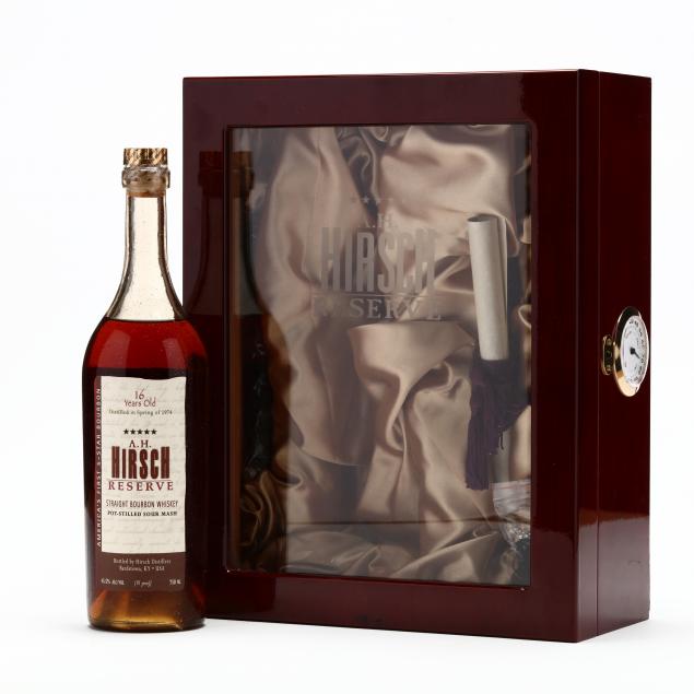 a-h-hirsch-whiskey-in-presentation-humidor