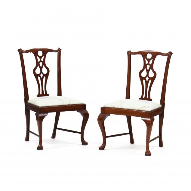 pair-of-american-antique-queen-anne-style-mahogany-side-chairs