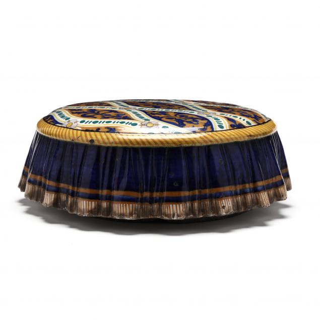 antique-faience-footstool