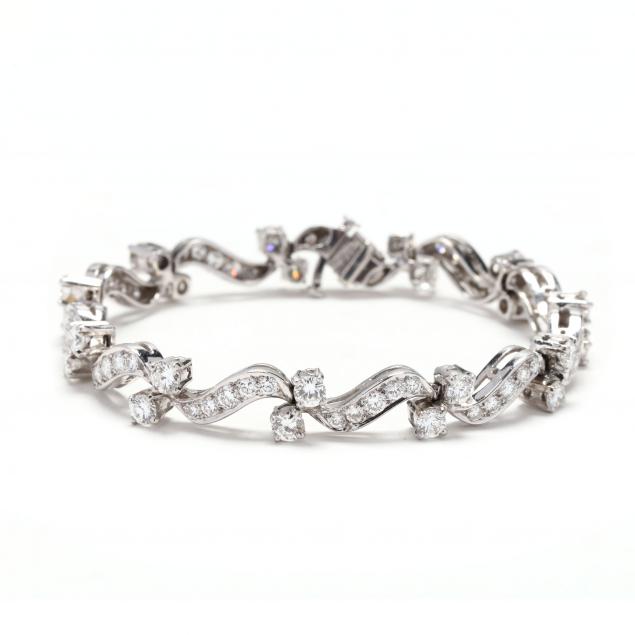 platinum-and-diamond-bracelet