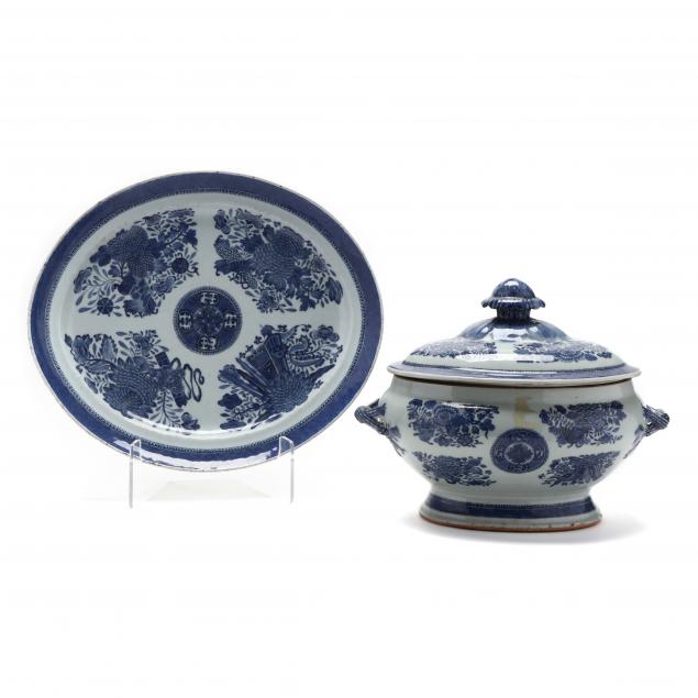 a-chinese-export-blue-fitzhugh-pattern-soup-tureen-and-undertray