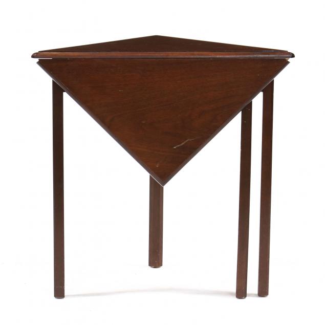 chippendale-style-mahogany-corner-drop-leaf-table