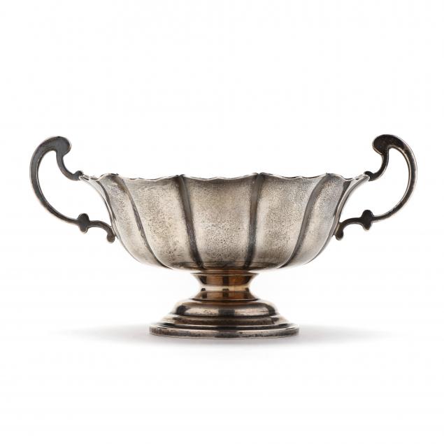 tuttle-i-irish-i-sterling-silver-pedestal-bowl