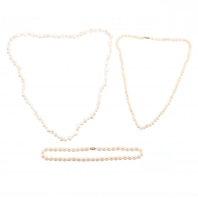three-pearl-necklaces