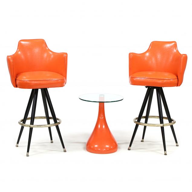 pair-of-vintage-barstools-and-side-table
