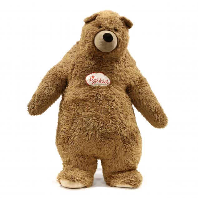 life-size-store-display-stuffed-bear-sigikid