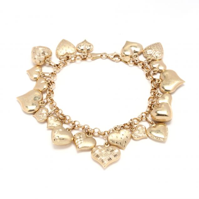 gold-heart-motif-charm-bracelet