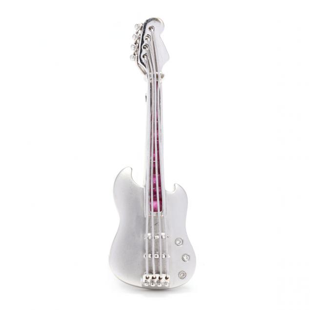 white-gold-and-gem-set-guitar-motif-brooch-pendant