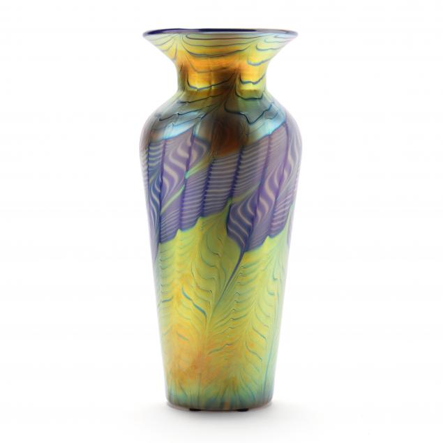 lundberg-studios-tall-pulled-feather-art-glass-vase