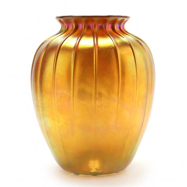 lundberg-studios-golden-iridescent-glass-vase