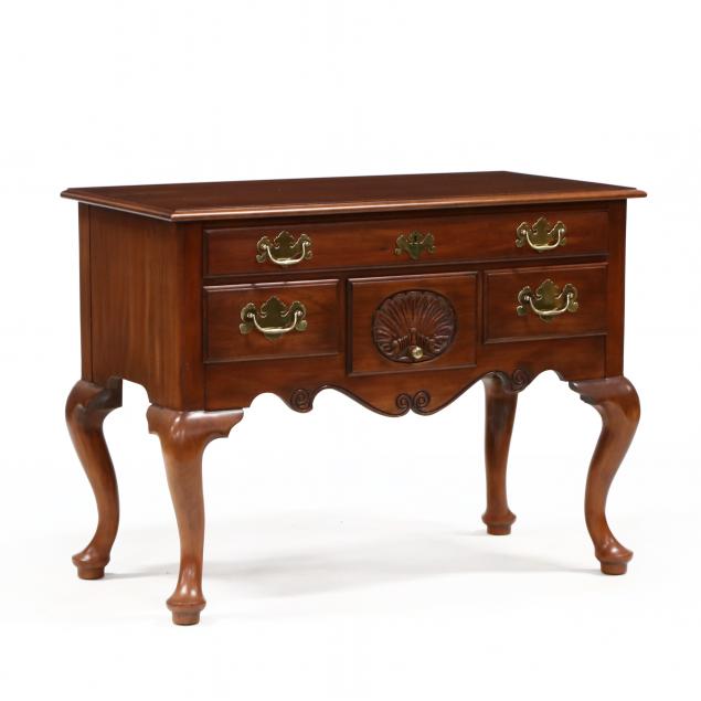 henkel-harris-queen-anne-style-cherry-lowboy