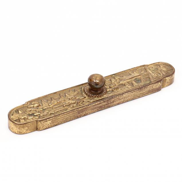a-japanese-bronze-scroll-weight
