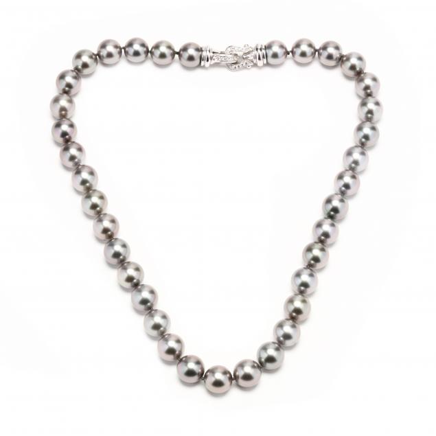 tahitian-pearl-necklace-with-white-gold-and-diamond-clasp-david-yurman