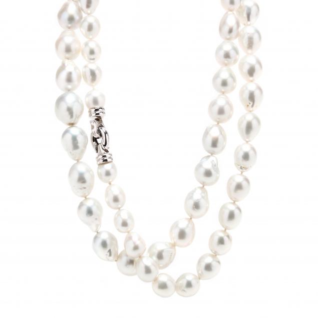 baroque-pearl-necklace-with-white-gold-clasp