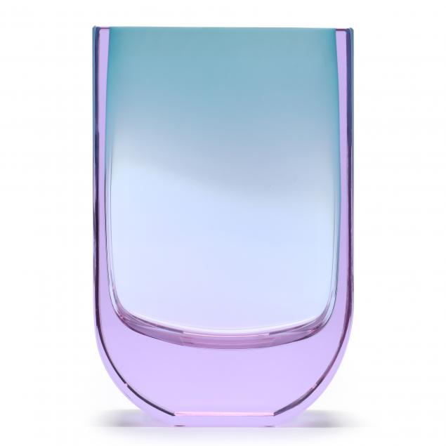 moser-modern-glass-vase