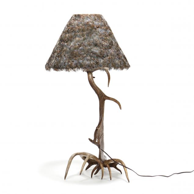 stacked-antler-table-lamp