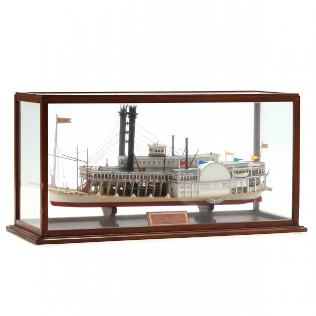 cased-model-of-the-steamboat-i-robert-e-lee-i