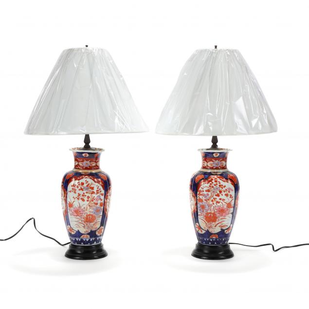 pair-of-imari-porcelain-table-lamps