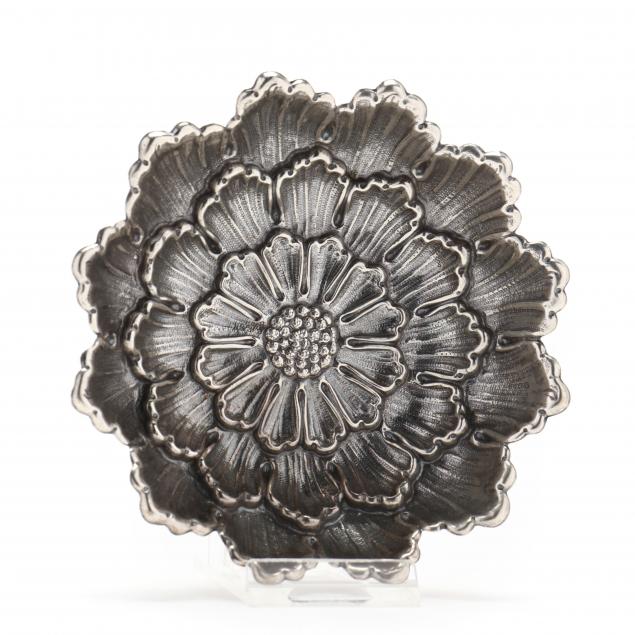 buccellati-i-dahlia-i-sterling-silver-flower-dish