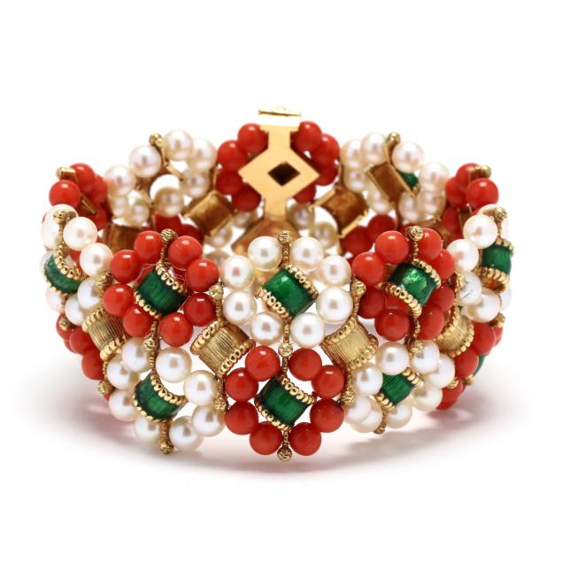 gold-coral-and-pearl-bracelet-french