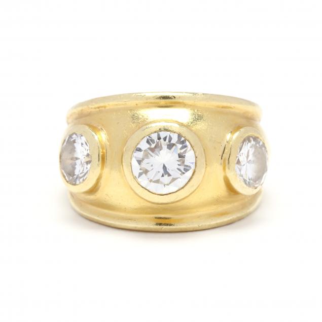 gold-and-three-stone-diamond-ring