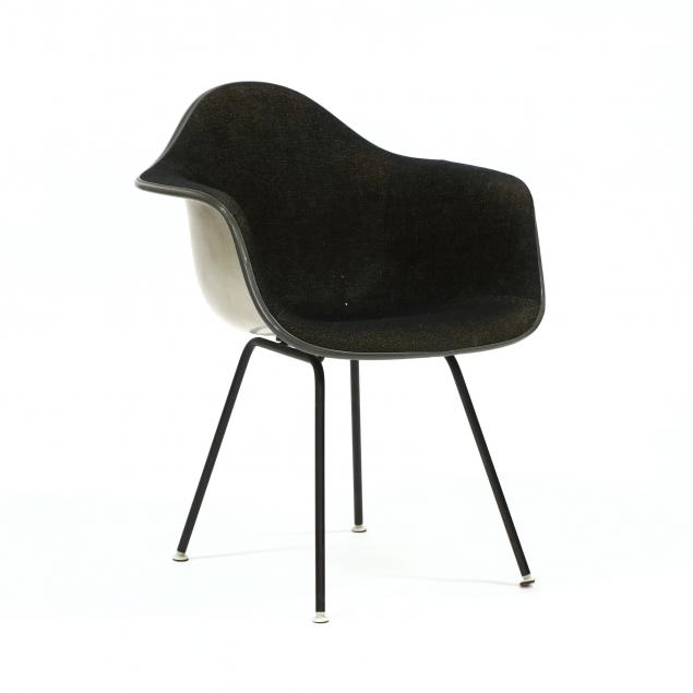 charles-and-ray-eames-shell-armchair
