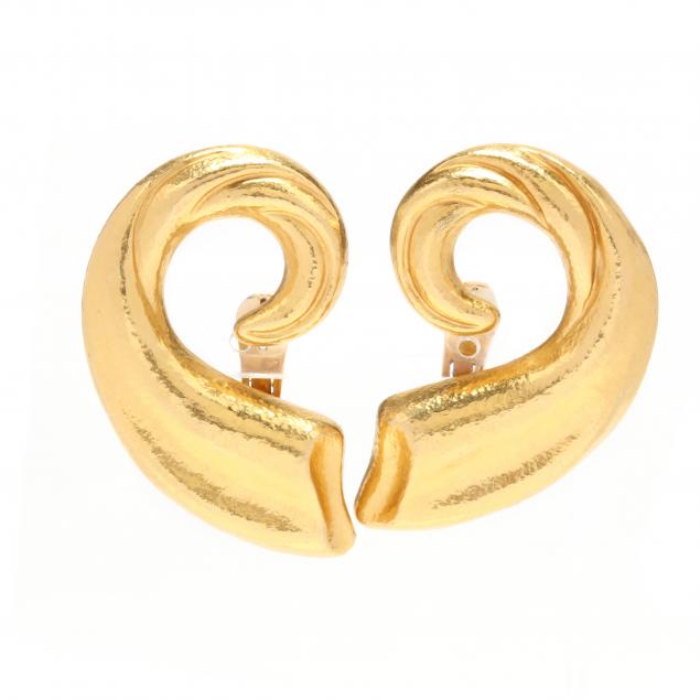 18kt-gold-ear-clips-lalaounis