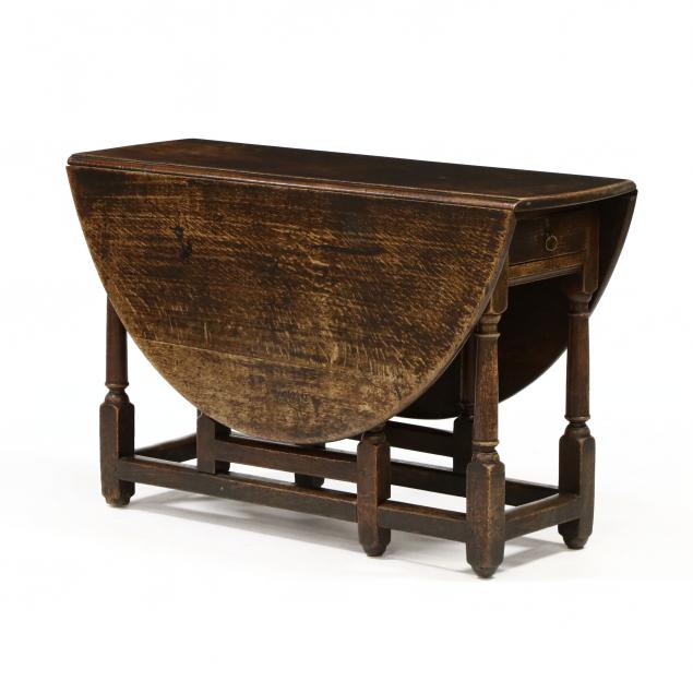 william-and-mary-oak-drop-leaf-table