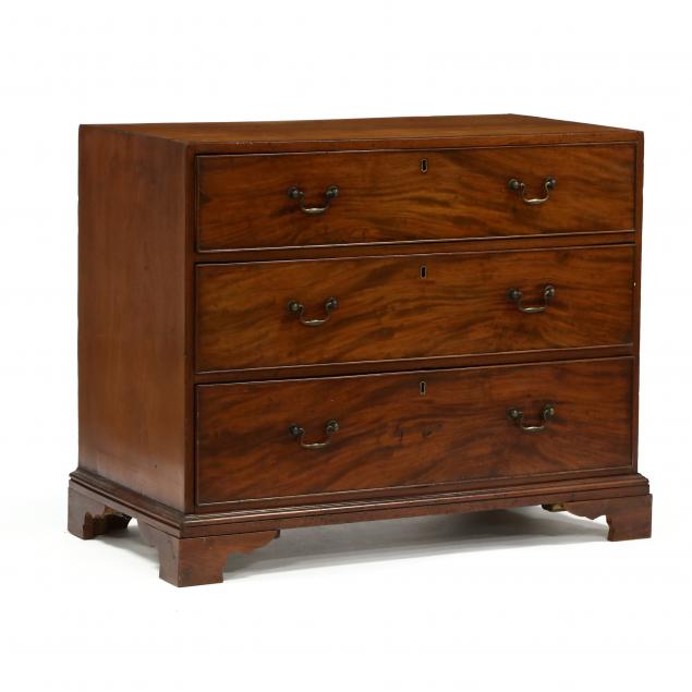 george-iii-mahogany-chest-of-drawers