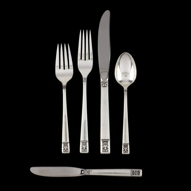 towle-i-laureate-i-sterling-silver-flatware-service