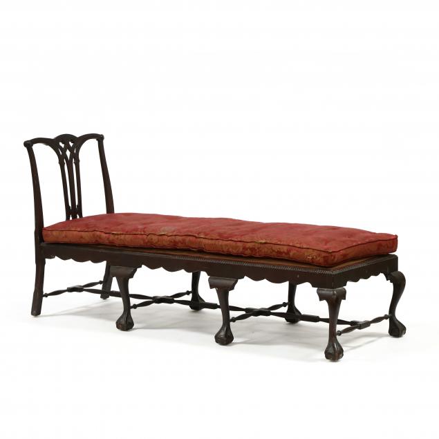chippendale-style-mahogany-chaise-lounge