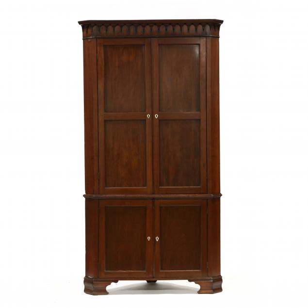 george-iii-mahogany-corner-cupboard