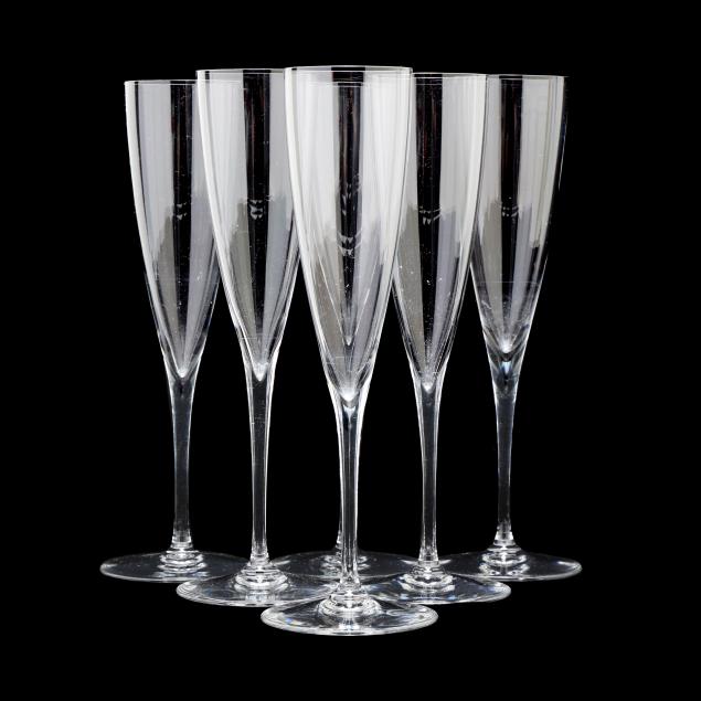 baccarat-six-i-perfection-i-champagne-flutes