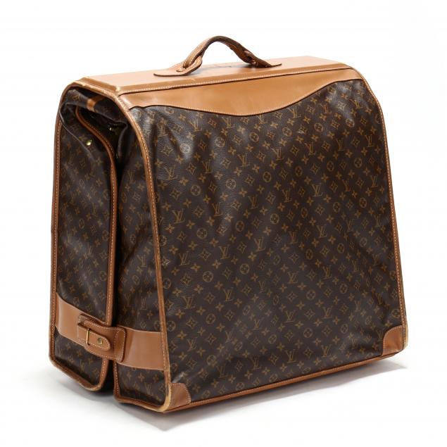 french-company-for-louis-vuitton-garment-carrier