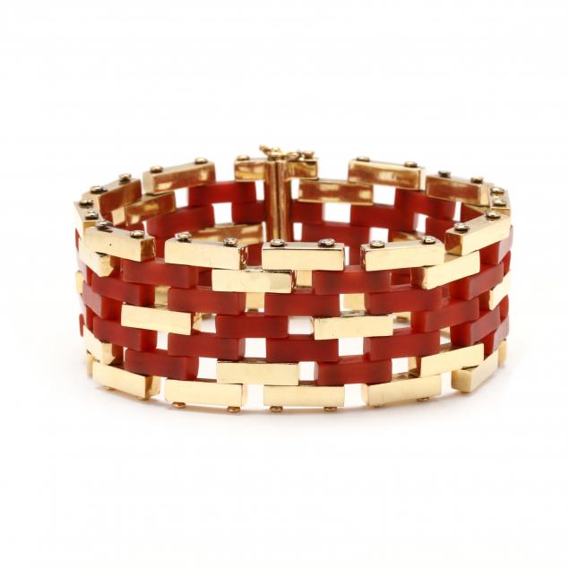 18kt-gold-and-coral-bracelet-bulgari