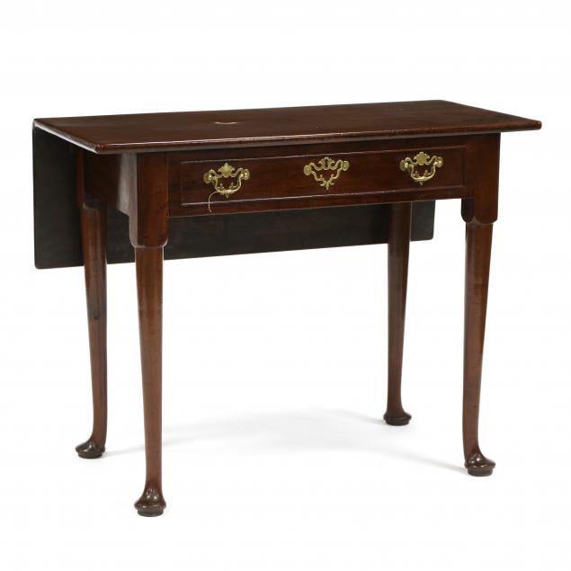 english-queen-anne-mahogany-drop-leaf-bedroom-table