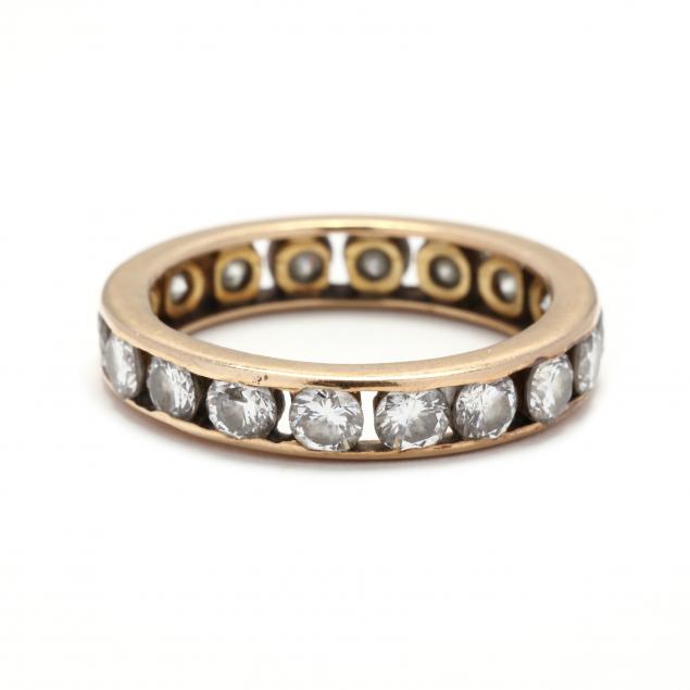gold-and-diamond-eternity-band