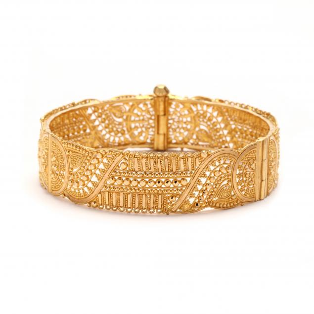 high-karat-gold-bangle-bracelet