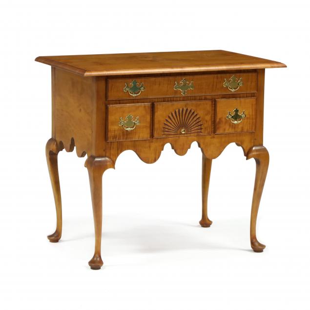 eldred-wheeler-queen-anne-style-maple-lowboy