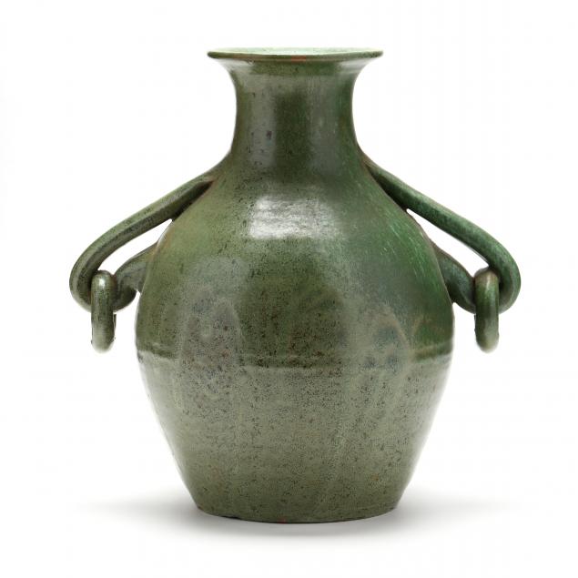buzzard-vase-attributed-a-r-cole-1941-1974-sanford-nc