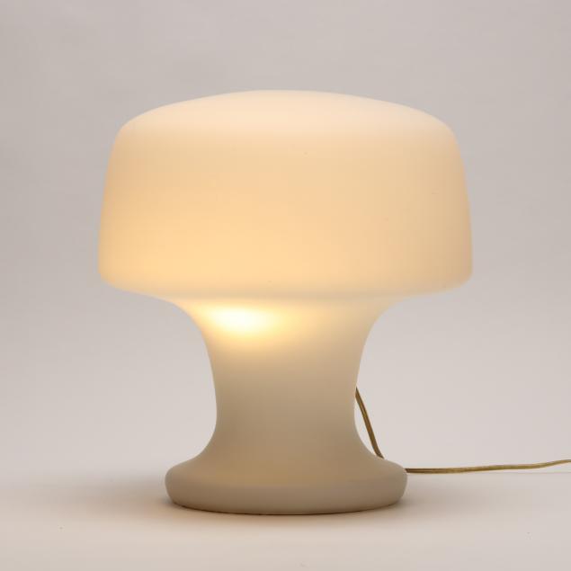 laurel-lamp-co-mushroom-table-lamp