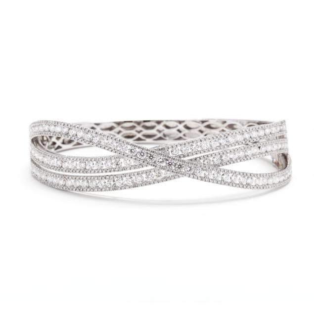 white-gold-and-diamond-bracelet
