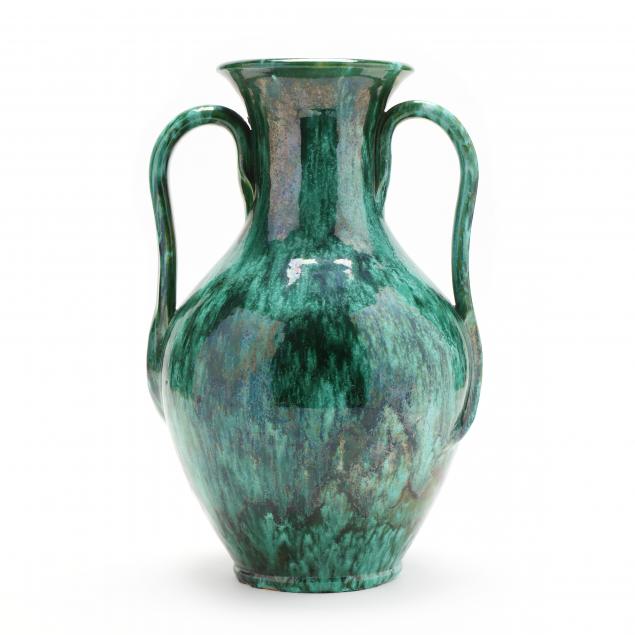 rat-tail-handle-vase-royal-crown-pottery-1939-1942-merry-oaks-nc