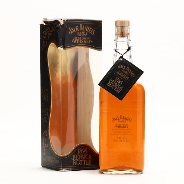 jack-daniels-1895-replica-bottle